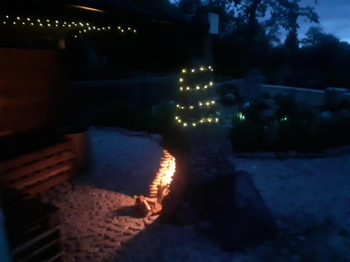 Mary'S Bespoke Cottage Cill Airne Exteriör bild